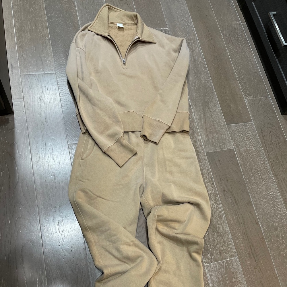RE/DONE half zip sweatshirt and sweatpants